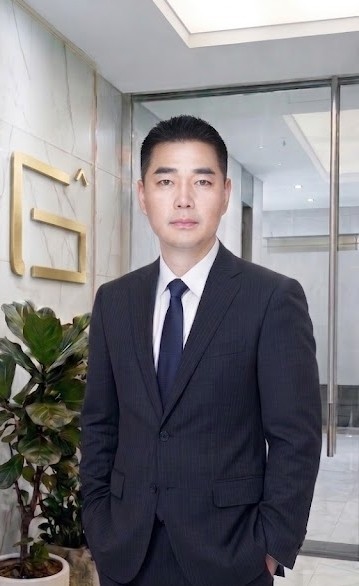 Charles Lee 대표이사